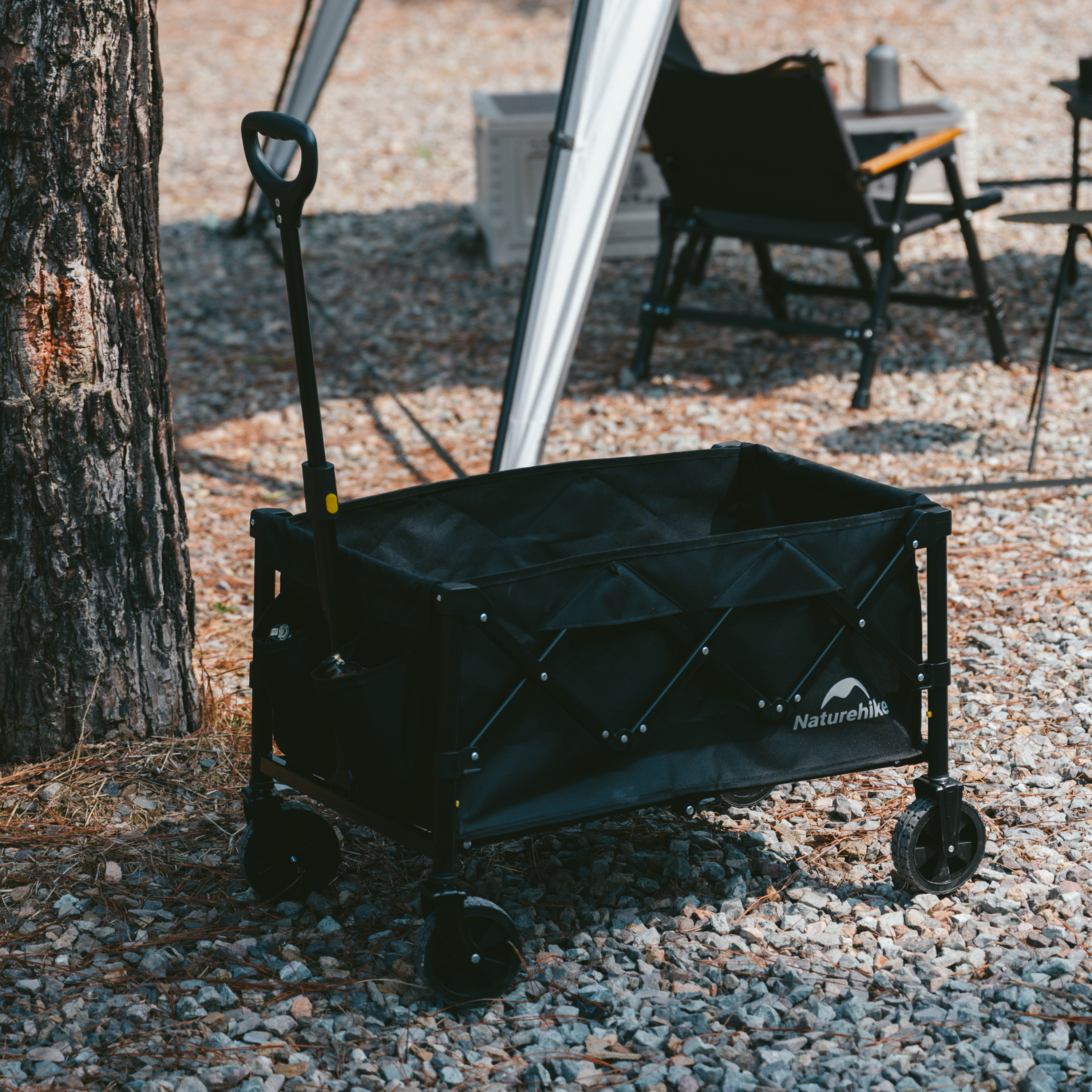 Naturehike skládací přepravní vozík na kolečkách Smart 6 kg - černý